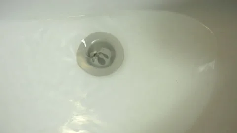 Water in the sink Stock Footage 192859210