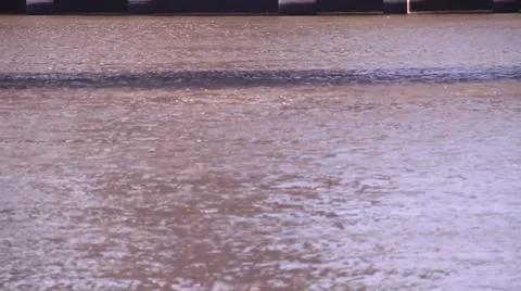 Water to Sky Scraper 库存影片 40030508