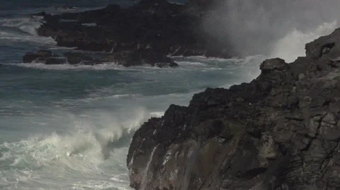 WATER SPLASH ON ROCKS Stock Footage 33345066