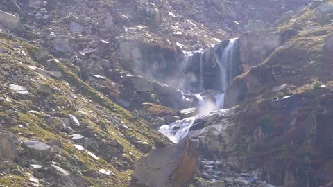 Water spring flowing from the mountains 動画素材 271593887