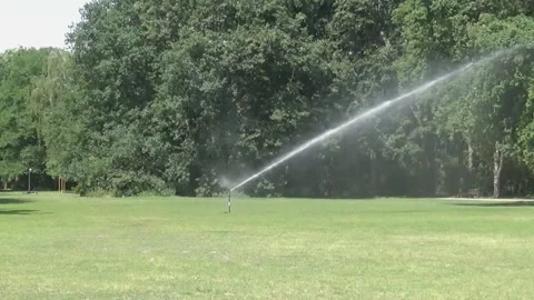 Water sprinkler Stock Footage 91702731