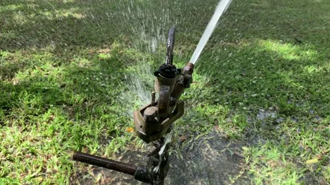 Water Sprinkler 스톡 동영상 132484576
