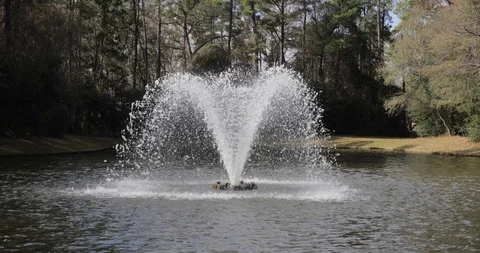 Water Sprout 스톡 동영상 122766344