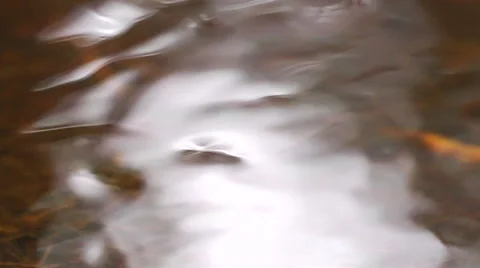 Water swirls Stockbeeldmateriaal 43132220