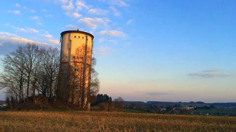 Water tower with blue sky Stockbeeldmateriaal 87649905