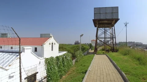Water tower at old prison fort in Johannesburg city centre Video stock 104523430