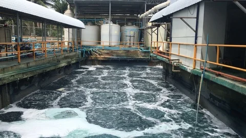 Water treatment recycle system technology in Factory 動画素材 123813562