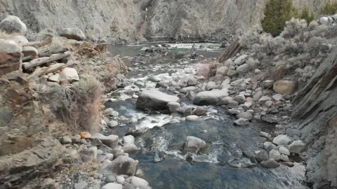 Water under the bridge Stock-Footage 166242091