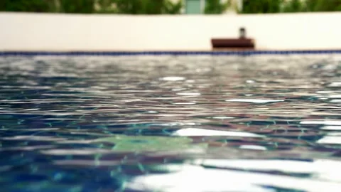 Water wave background at swimming pool 库存影片 135394352