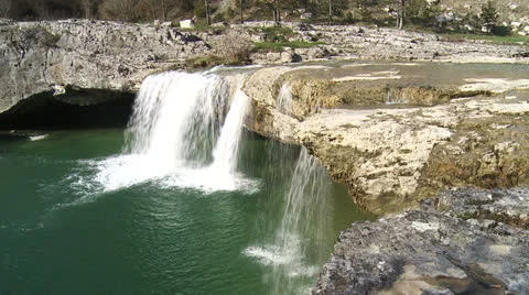 Waterfall 1 Vídeos de archivo 23343369