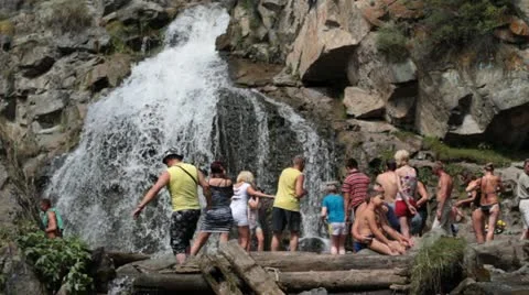 Waterfall 2 動画素材 21221169