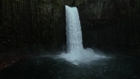 Waterfall (60 fps) Stock Footage 319514507