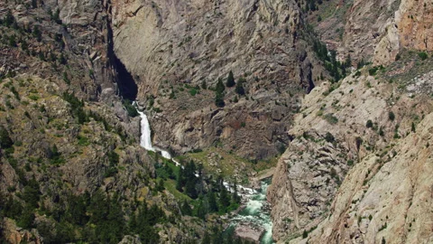 Waterfall along the Clarks Fork of the Yellowstone River, Wyoming Stock-Footage 260736642