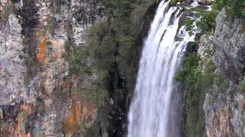 Waterfall and cliff 库存影片 1055150