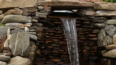 Waterfall on the background of stones Video stock 105788256
