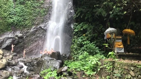 Waterfall in bali Stock-Footage 138651324