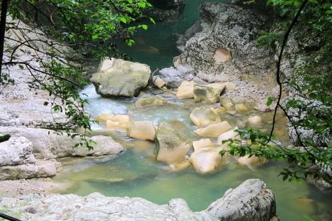 Waterfall in the canyon Foto stock