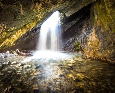 Waterfall in Cave Foto stock