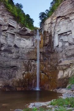 Waterfall with cliff Foto stock