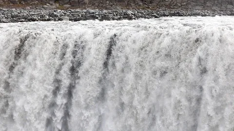 The waterfall closes the slow motion Video stock 96389594