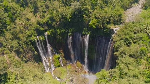 Waterfall Coban Sewu Java Indonesia Stock-Fotos