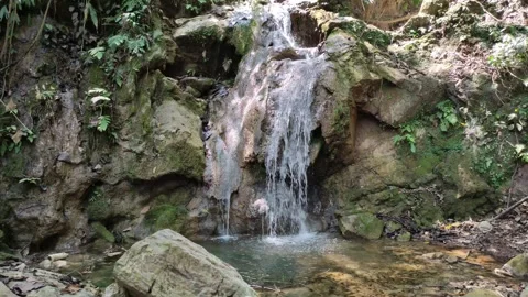 Waterfall in the countryside of Peru 스톡 동영상 282218900