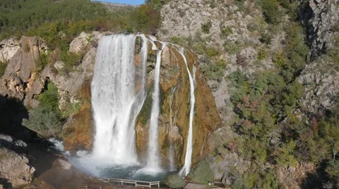 Waterfall in Croatia Video stock 58668848