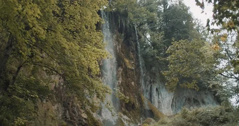 Waterfall in Croatia Vídeos de archivo 204986413