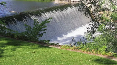 Waterfall Dam Side View 29.97fps 스톡 동영상 41415078