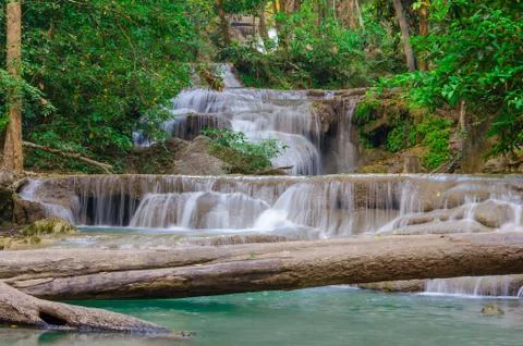 Waterfall in deep forest at erawan waterfall national park Foto stock