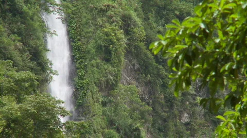 Waterfall Dibulo Falls Video stock 555170
