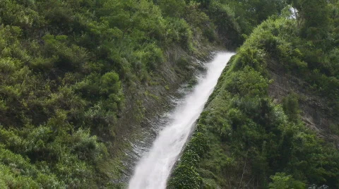Waterfall Dibulo Falls Video stock 555320