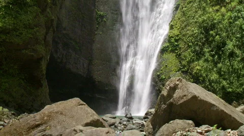 Waterfall Dibulo Falls Video stock 555460