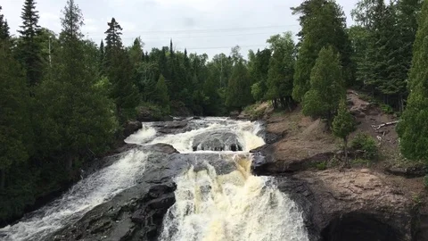 Waterfall Drop Pan to Bottom Vídeo Stock 79113369