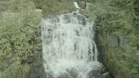 Waterfall with foliage Video stock 134513246