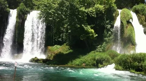 Waterfall Stock-Footage 11014355