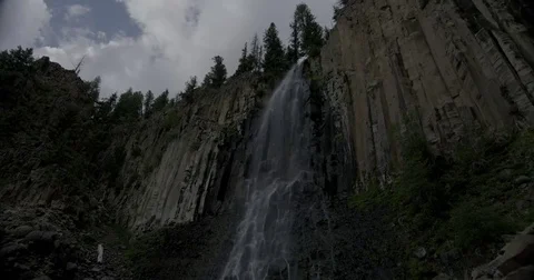 Waterfall  Video stock 83215231