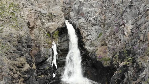Waterfall Видео 96615830