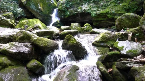 Waterfall Stockbeeldmateriaal 123949492