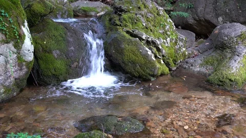 Waterfall Stockbeeldmateriaal 123949910