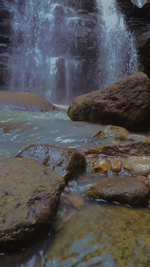 Waterfall Vidéo 222892199