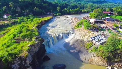 Waterfall Video stock 310363399