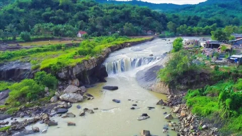 Waterfall Video stock 310374438