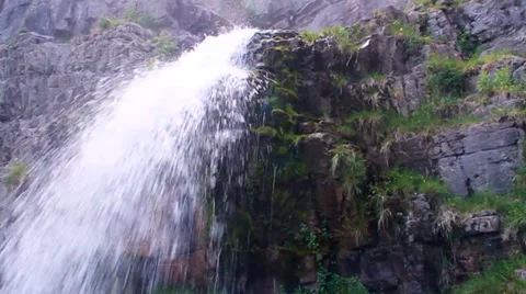 Waterfall HD - pan top to bottom Stock Footage 29534767