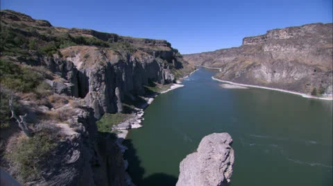 Waterfall in Hell's Canyon Idaho HD Video 스톡 동영상 24587901