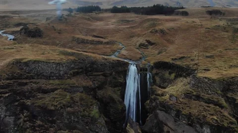 Waterfall in iceland drone view Видео 139681657
