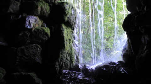Waterfall From Inside the Cave Video stock 39565593