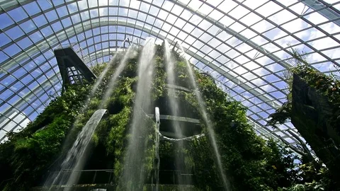 Waterfall inside the Cloud Forest conservatory in Gardens by the Bay . Dutch 스톡 동영상 72852123