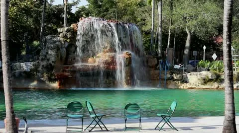 Waterfall inside Venetian Pool Stockbeeldmateriaal 21783059
