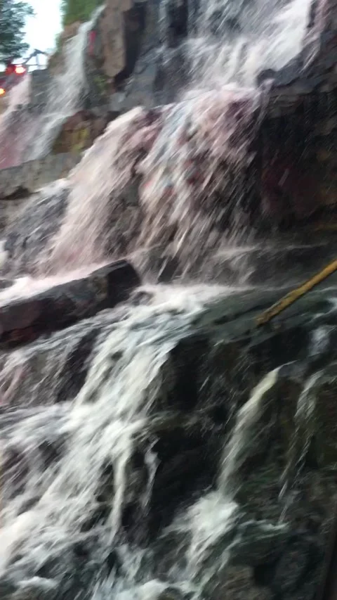 Waterfall that inspires Stock Footage 171684034